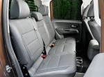 Volkswagen Amarok Double Cab Highline 2010 года (UK)